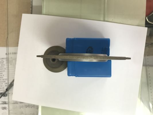 La ruota di solco in vetro sinterizzato al diamante può essere fatta per adattarsi a tutte le macchine di solco